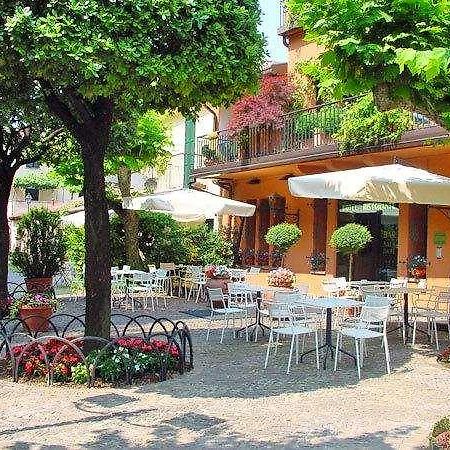 Hotel Don Abbondio Lecco Restoran foto