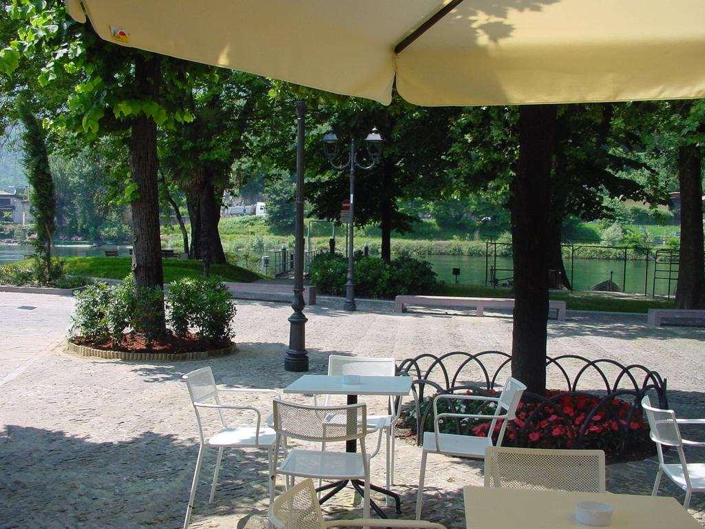 Hotel Don Abbondio Lecco Restoran foto
